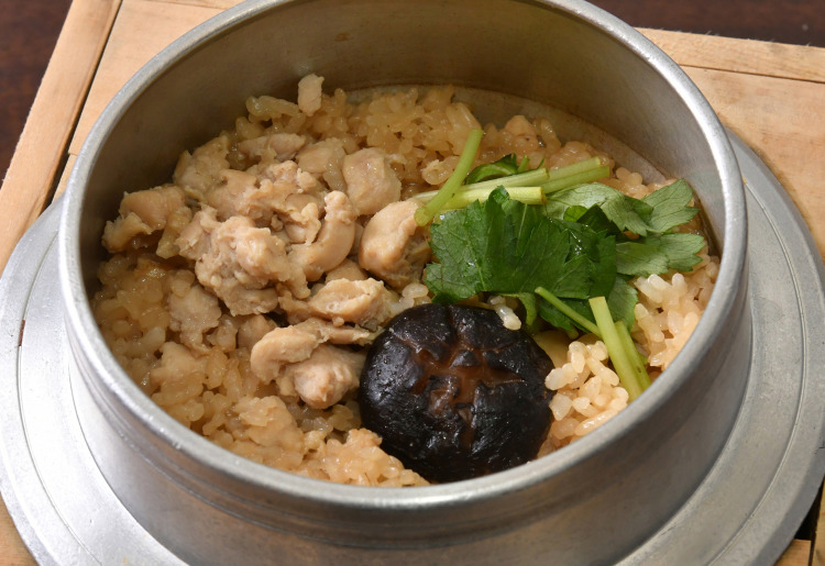 鳥釜めし